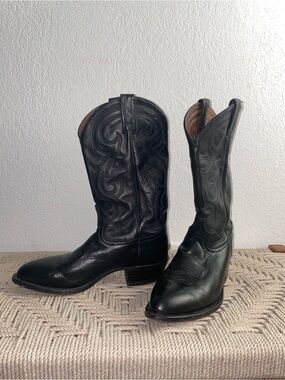 Tony Lama Black Western Cowboy Boots - Men's Classic Leather Pull-On